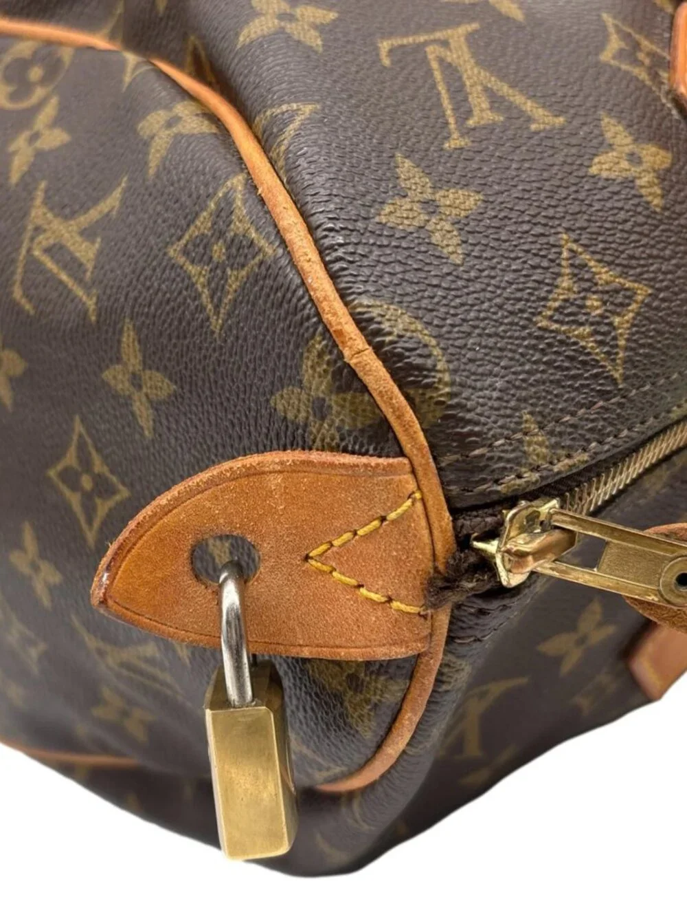 Louis Vuitton  Speedy 30 Monogram Canvas Satchel Bag Brown